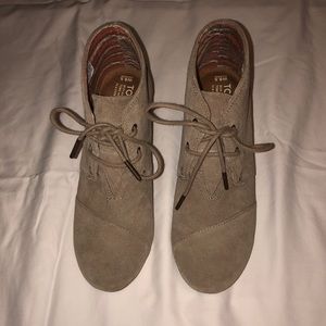TOMS suede booties size 8.5